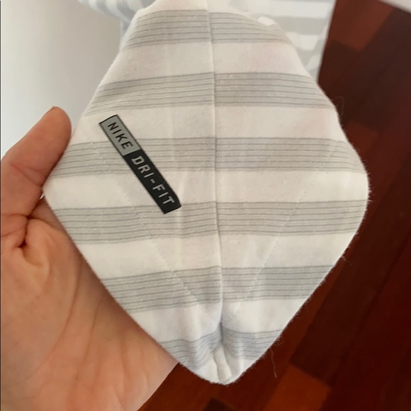 Hurley asymmetrical Nike dri-fit tunic - Picture 6 of 6